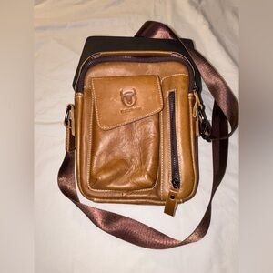 BULL CAPTAIN Brown Genuine Leather Medium Crossbody Bag 9” x 7”